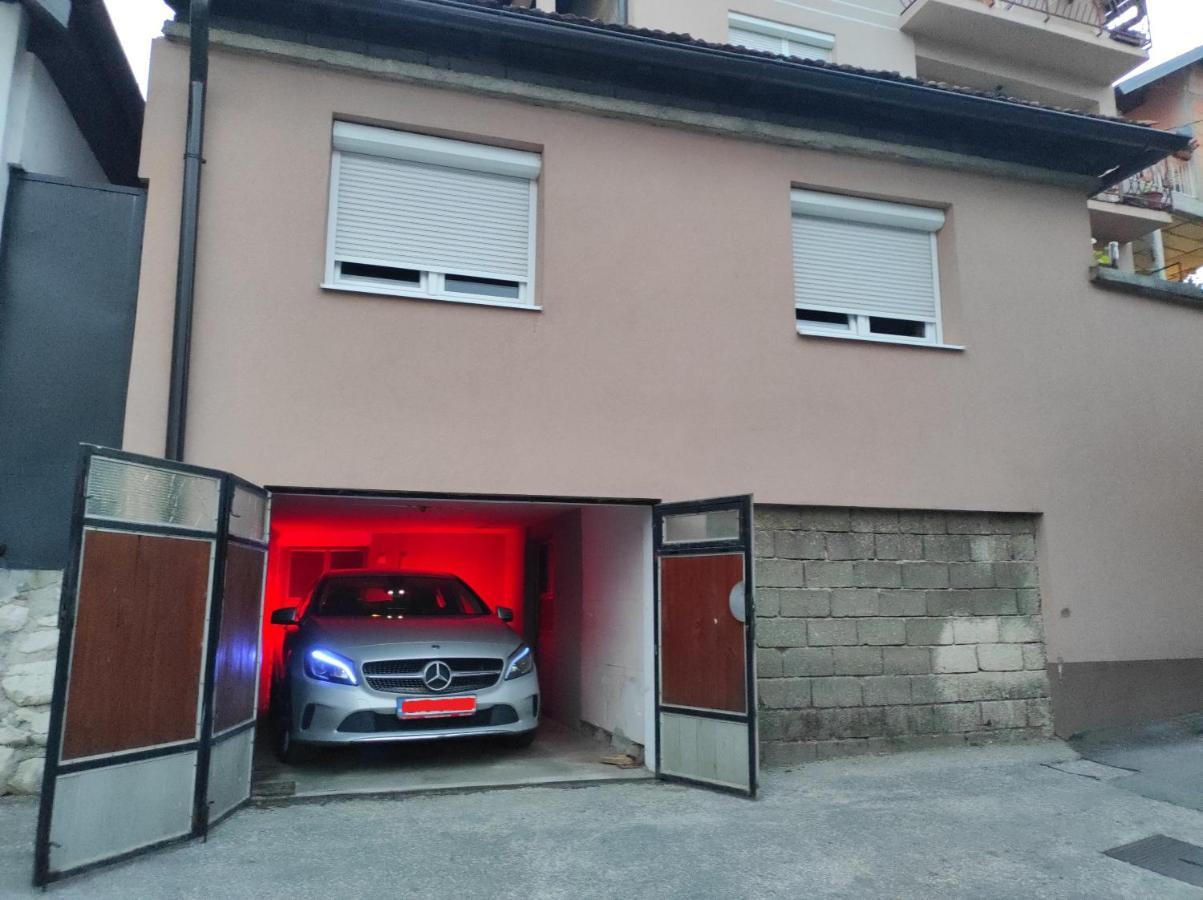 Green Hill + Free Garage Sarajevo Luaran gambar